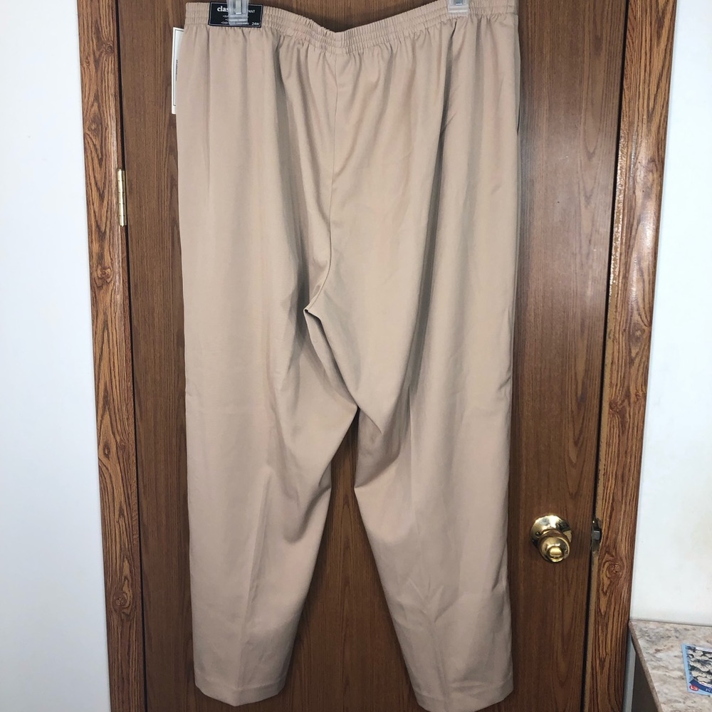 Alfred Dunner Classic Fit Pants Tan Size 24W - Picture 3 of 5